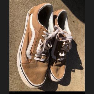 Tan Old Skool Vans